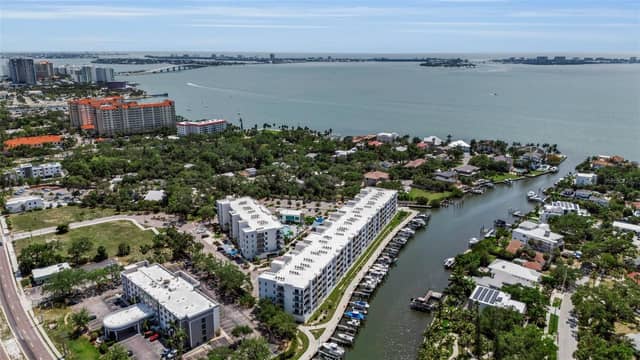 1703 N TAMIAMI TRL #211 photo