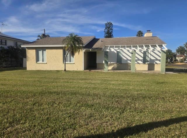 16101 GULF BLVD photo