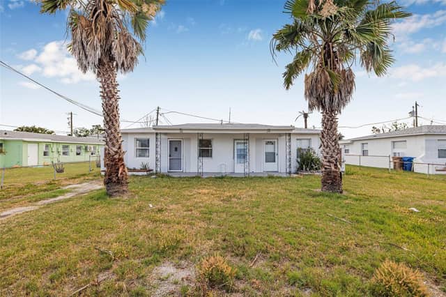 30 LYNN WAY photo