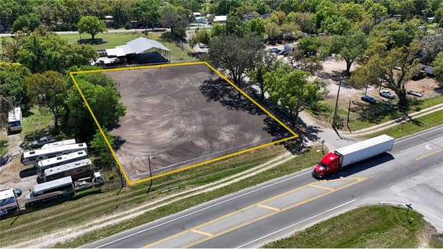 11703 N US 301 HWY photo