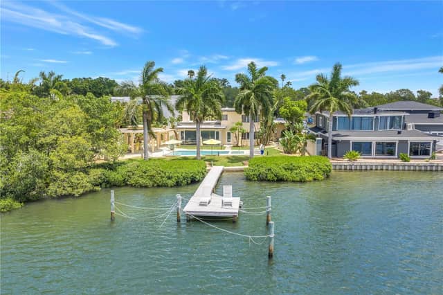 2781 BAYSIDE DR S photo