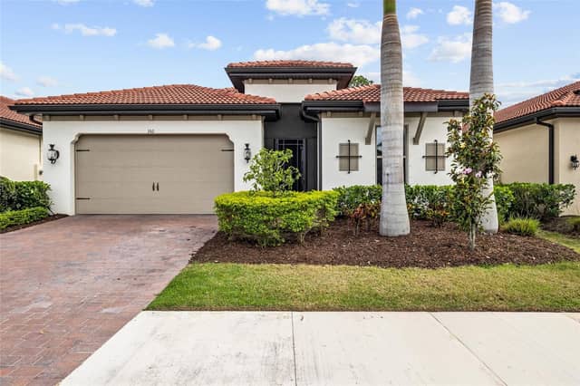 352 TOSCAVILLA BLVD photo