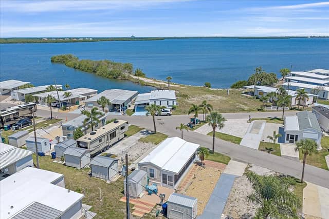 58 MONTEGO DR photo
