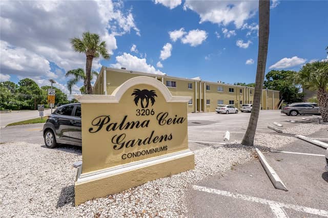 3206 W AZEELE ST #129 photo