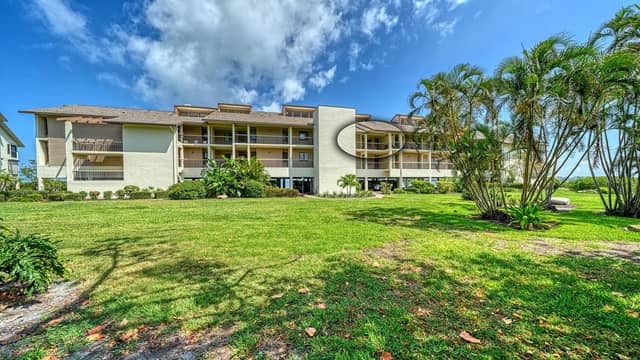 3840 MARINERS WAY #524A photo