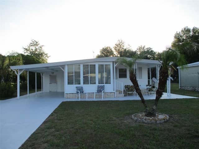 3734 CASTLE DR photo