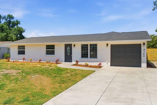 4760 SEVILLE DR photo