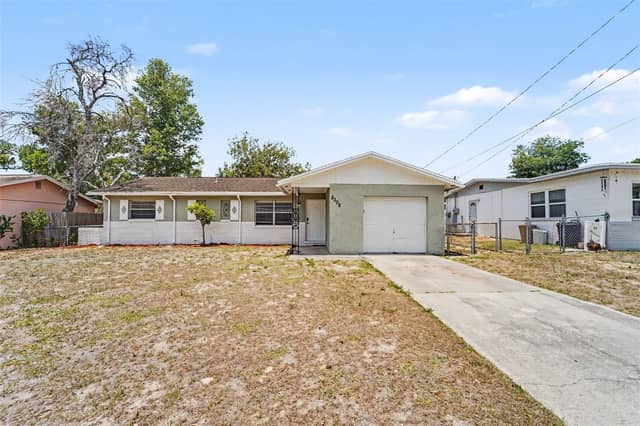 8308 OLEANDER LN photo