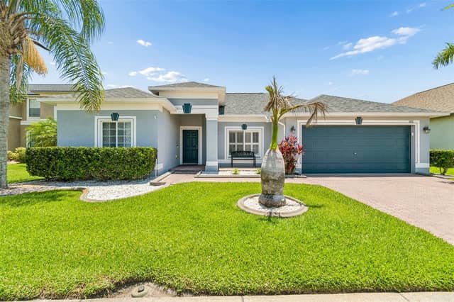 1616 REGAL MIST LOOP photo