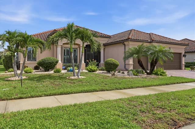 13652 CLASSICO CT photo