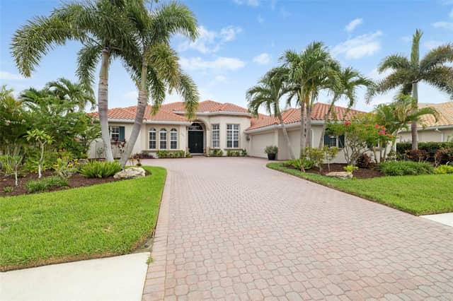 286 PESARO DR photo