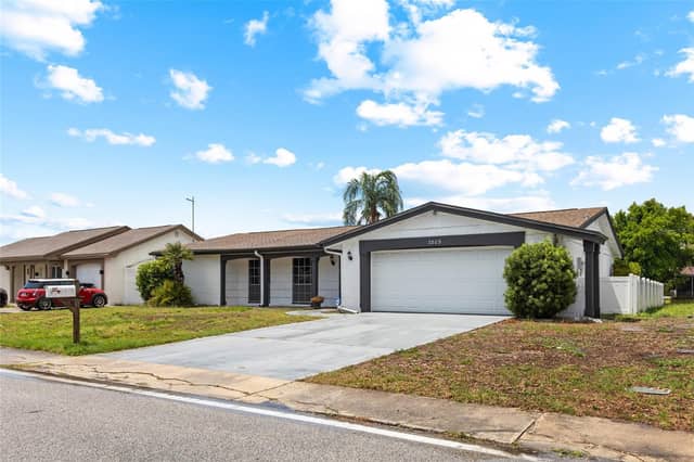 3803 SAIL DR photo