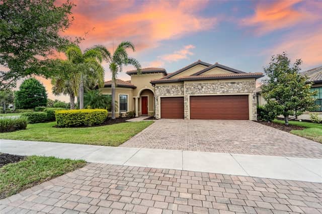 5700 SWEET LEAF WAY photo