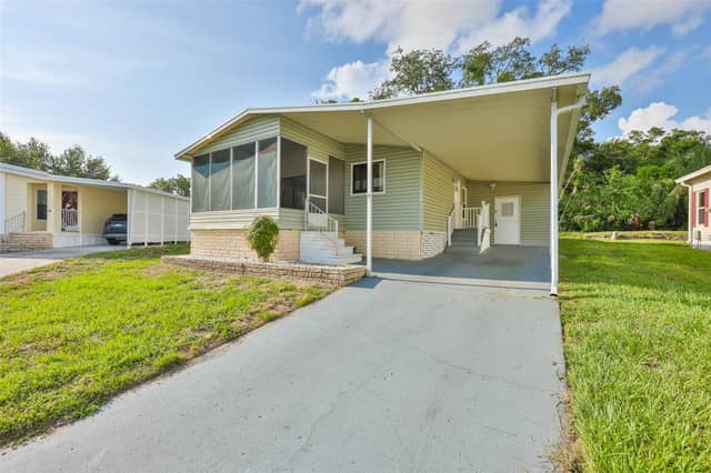 168 BEECHWOOD DR #67 photo