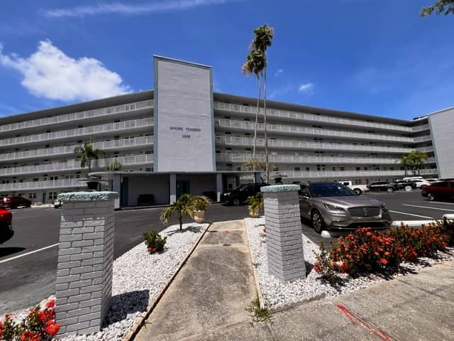 1868 SHORE DR S #607 photo