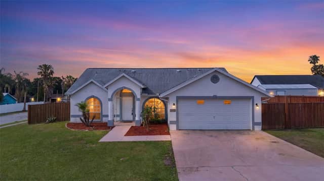 38912 CARR DR photo
