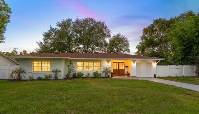 1736 GOLF VIEW DR photo