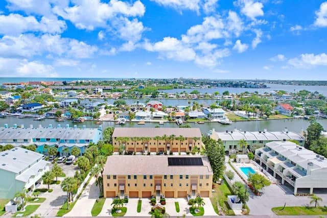 314 WINDRUSH BLVD #12 photo