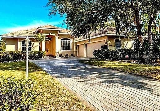 1704 AMBERWYND CIR W photo