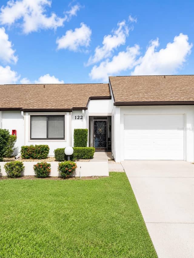 1211 CAPRI ISLES BLVD #122 photo
