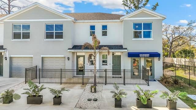 7640 42ND LN N photo