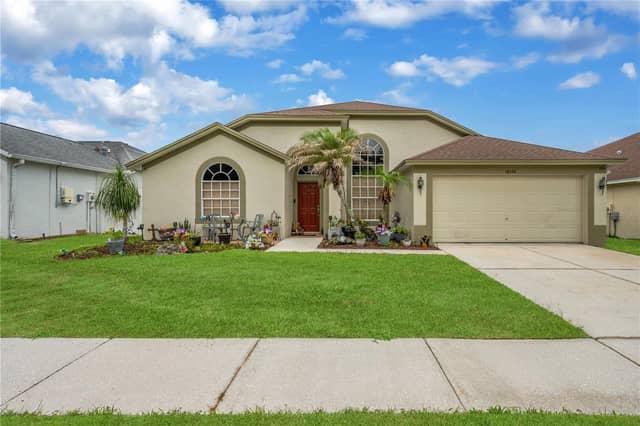 18140 PALM BREEZE DR photo