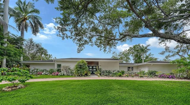 1428 PINE BAY DR photo