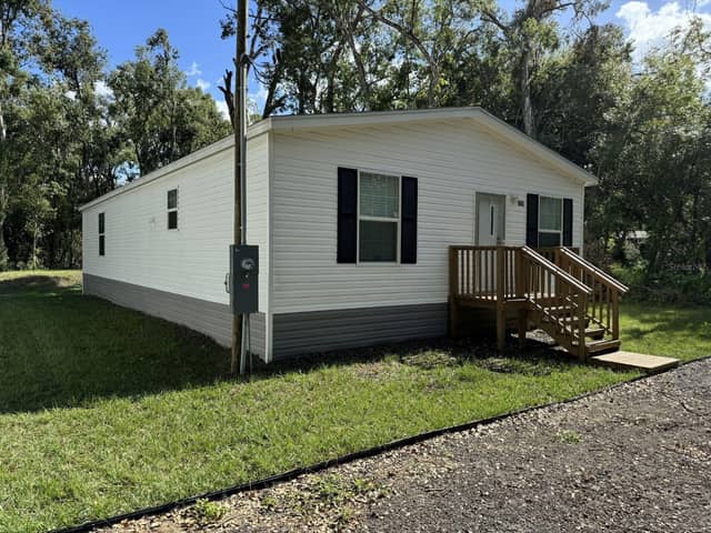 10226 MARKHAM ST photo
