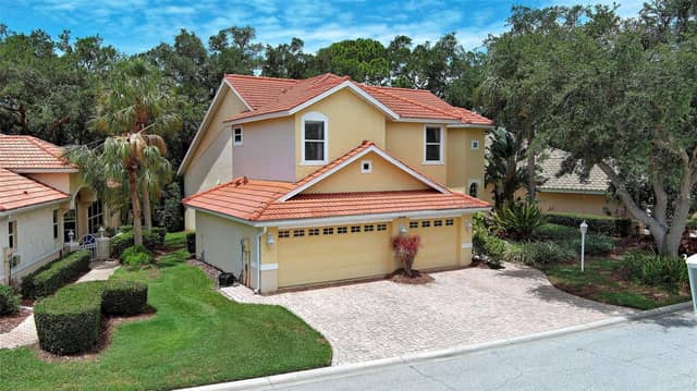5026 HANGING MOSS LN photo