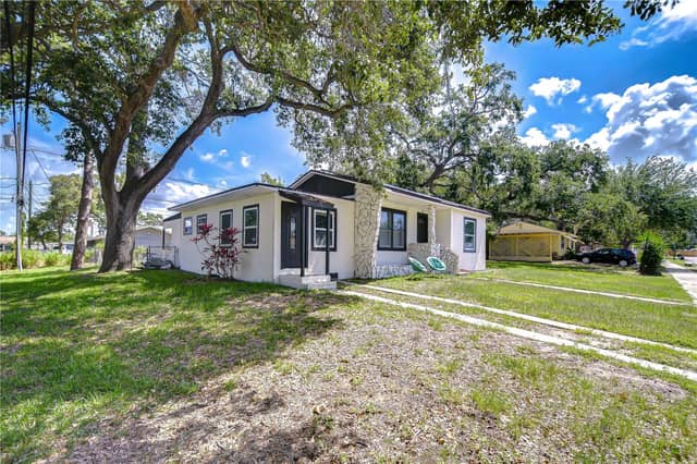 5325 8TH AVE S photo