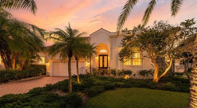 3563 FAIR OAKS LN photo