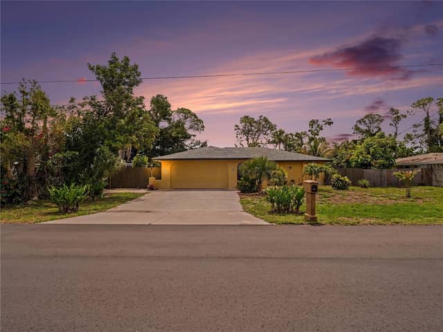 2320 LAKE SHORE DR photo