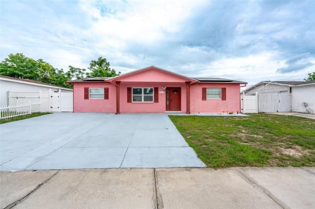 8033 MANVEL DR photo