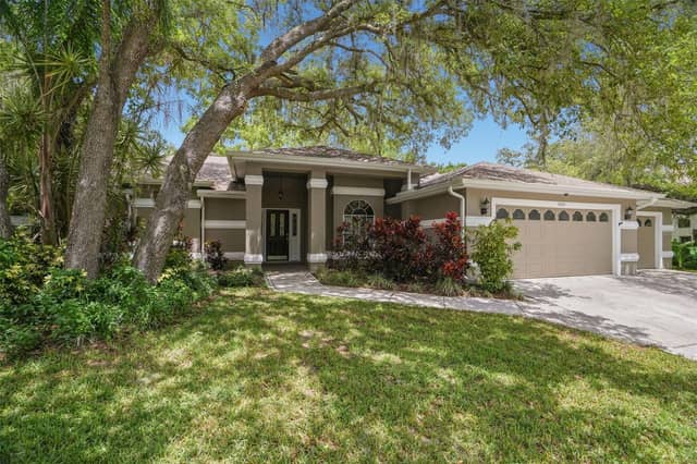8020 MOONLIGHT LN photo