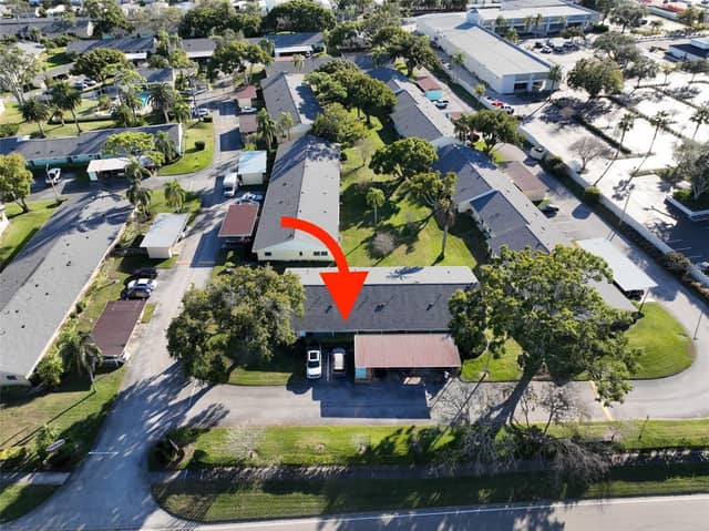 2465 NORTHSIDE DR #102 photo