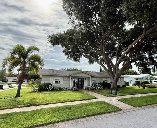1853 PARADISE LN photo