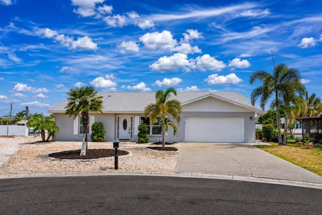 805 LEISEY CIR photo