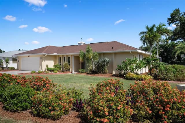 1011 PINE FOREST CT photo