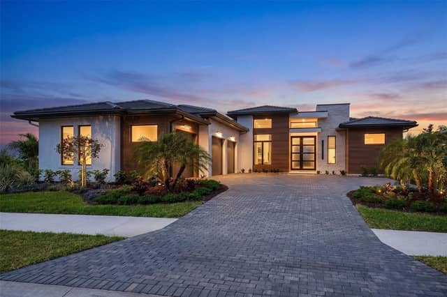 263 CRYSTAL WATERS DR photo