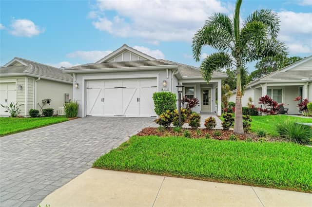 1079 WATERLINE CT photo
