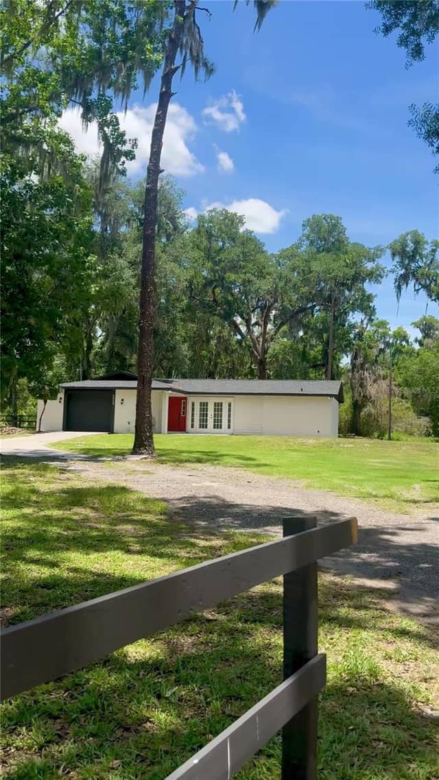 4405 COCONUT COVE PL photo