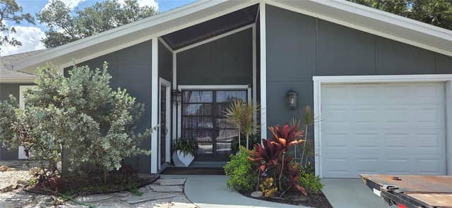 221 DADE AVE photo