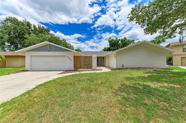 4242 DRYDEN CIR photo