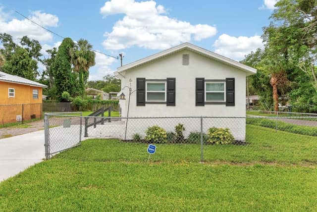 6101 ANNA AVE photo