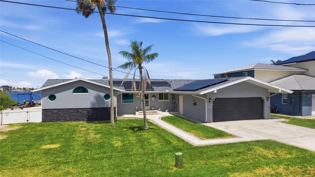 8211 HAYWARD LN photo