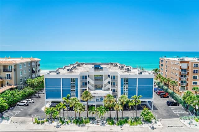 16308 GULF BLVD #103 photo