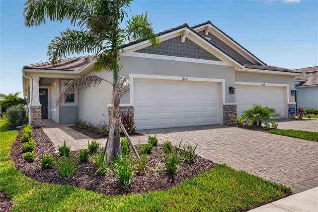 18476 GREEN GARDEN CT photo