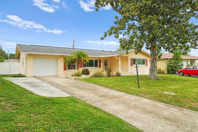 2169 PINE RIDGE DR photo