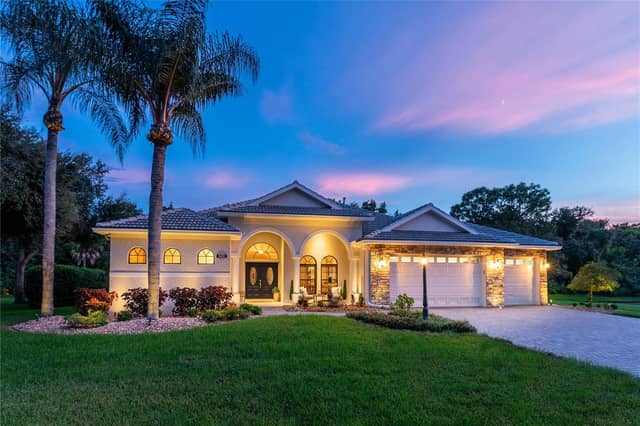 6410 BUTLERS CREST DR photo