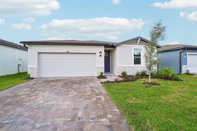 13696 UMBER FOREST ST photo
